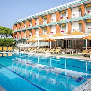 https://palm-beach.hotelslidodijesolo.com